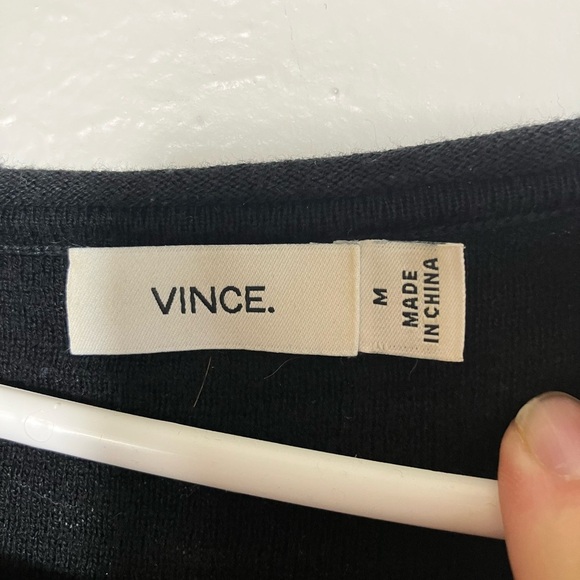 Vince Long Sleeve Sweater Sz M Black Cotton‎ Casual Minimalist Neutral - Picture 2 of 6